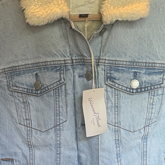 Universal Thread Light Blue Sherpa-Collar Jean Jacket Small NWT - Picture 5 of 7